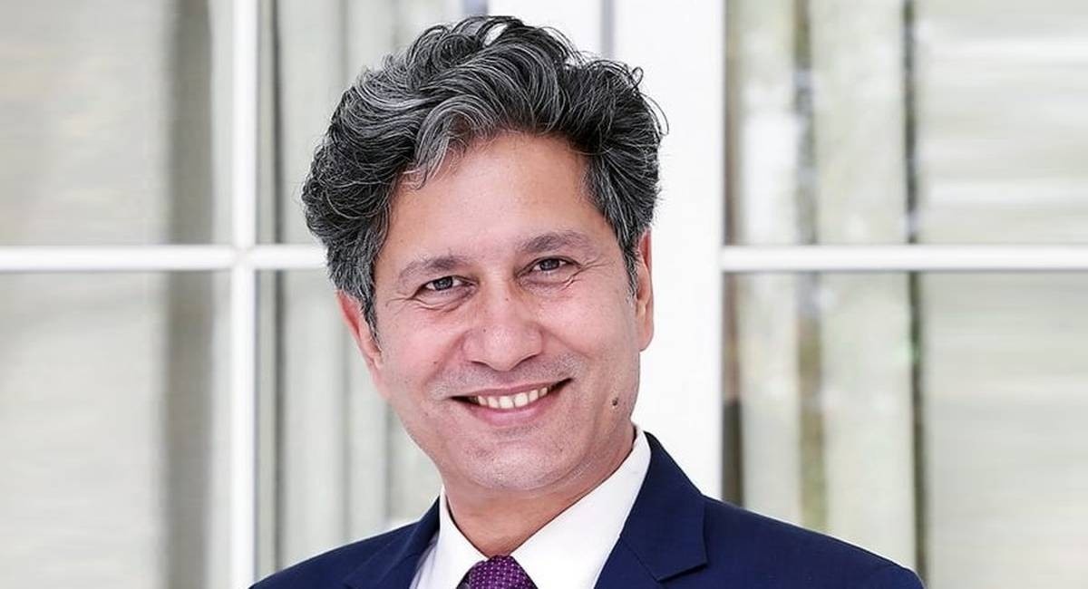 अदालतमा हाजिर भए दिलभूषण